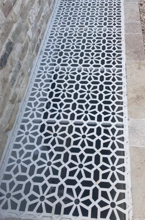 רשת רצפה דקורטיבית מחיתוך לייזר